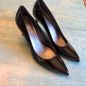 Stuart Weitzman black heist narrow toe heels 8